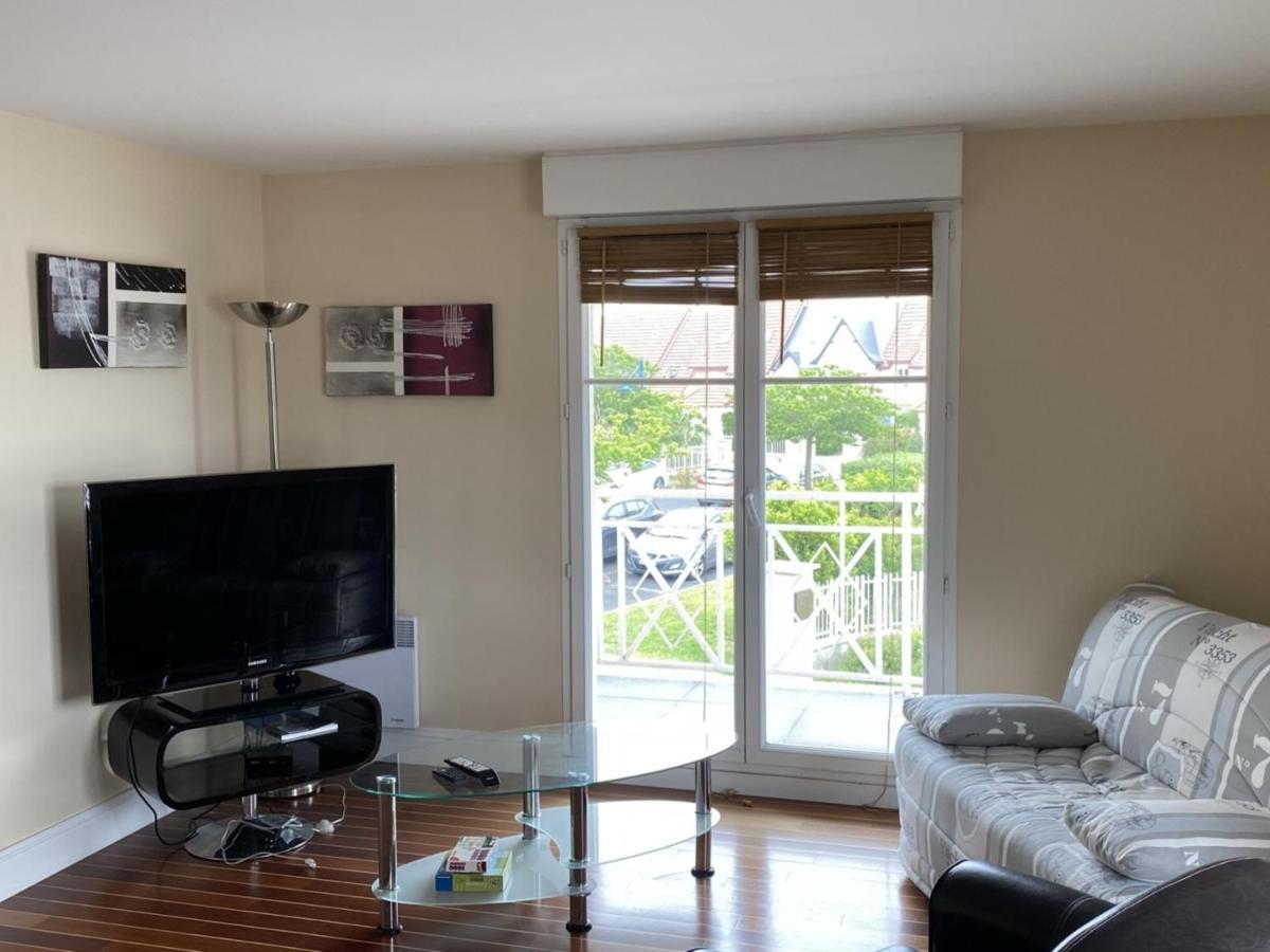 Appartement 3 Pieces Calme Avec Ascenseur A Dives-Sur-Mer - Fr-1-487-319 Dış mekan fotoğraf